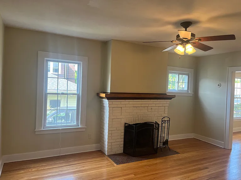 311 Buckingham Ave #1 — Photo 10