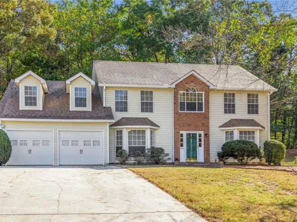 3202 Herrenhut Rd, Lithonia, GA 30038