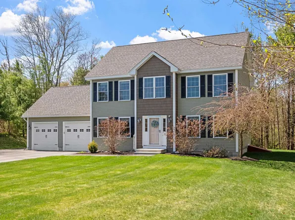 4 Merrill Drive, Chichester, NH 03258