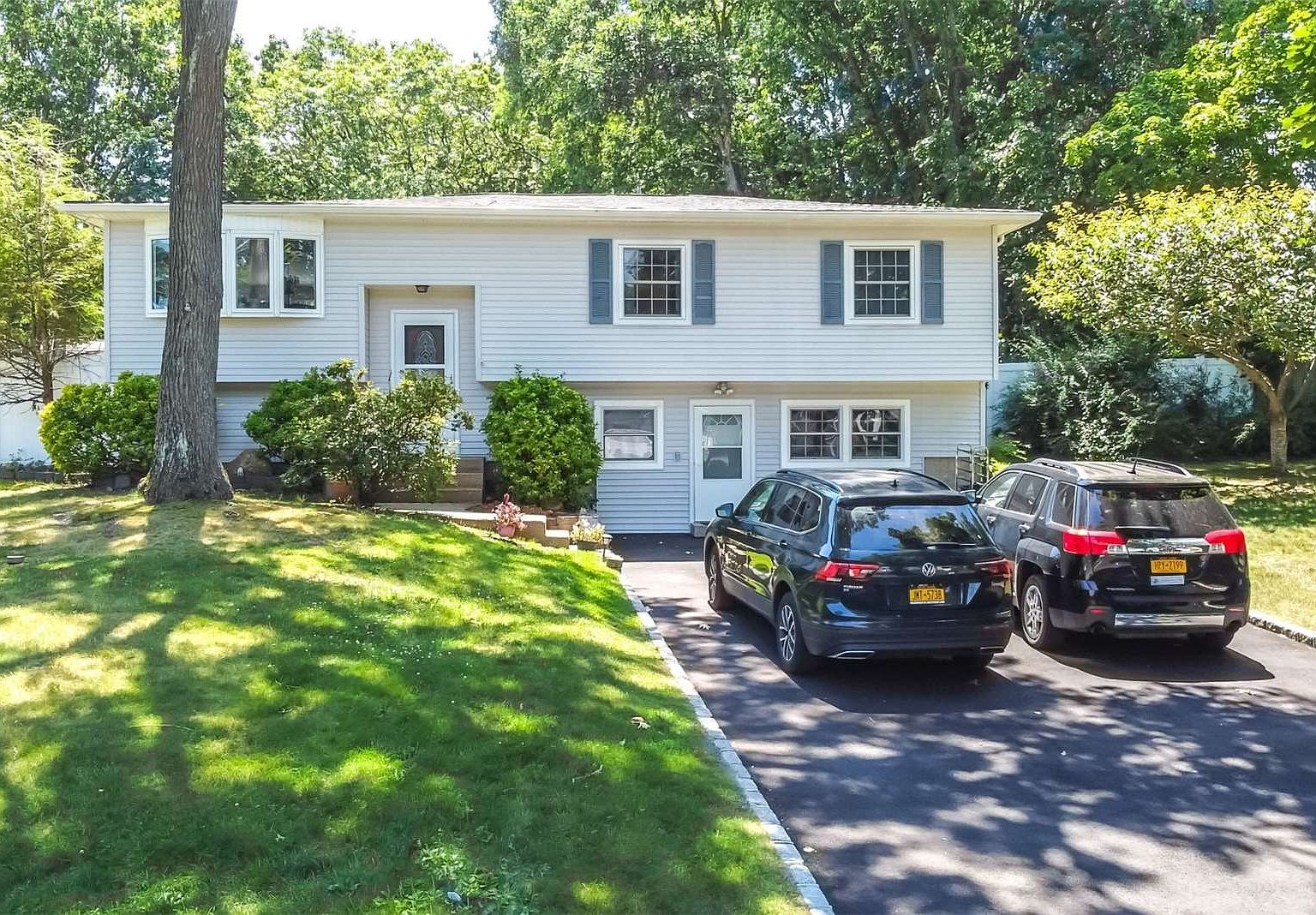 4 Sandpiper Lane, Centereach, NY 11720 Zillow