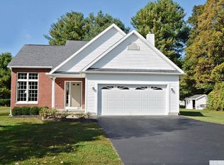 76 Broad St, Kinderhook, NY 12106