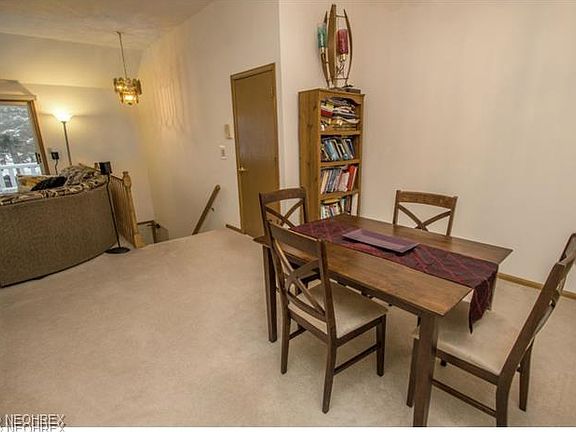 5th image of 23574 Grist Mill Ct #2-4