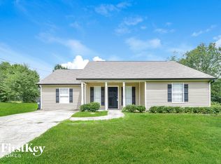 41 Country Village Dr, Hiram, GA 30141