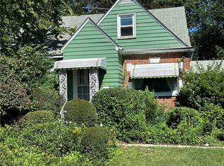 18301 Invermere Ave, Cleveland, OH 44122