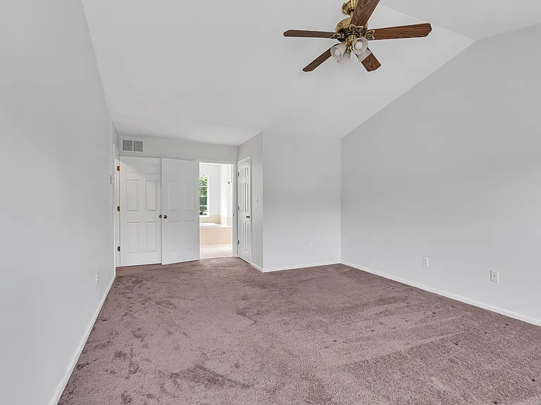 333 Nighthawk Ln — Photo 29