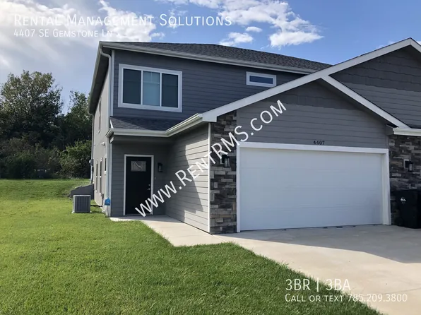 4407 SE Gemstone Ln, Topeka, KS 66609