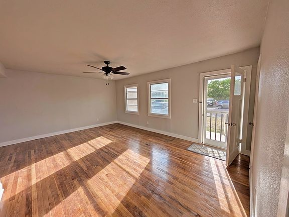 4th image of 100 Baeza Cir