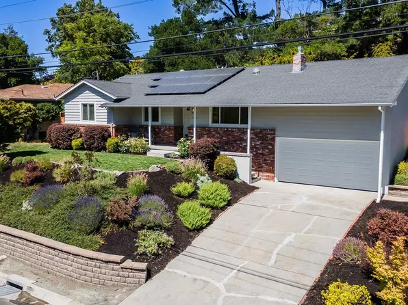 406 Castello Rd, Lafayette, CA 94549