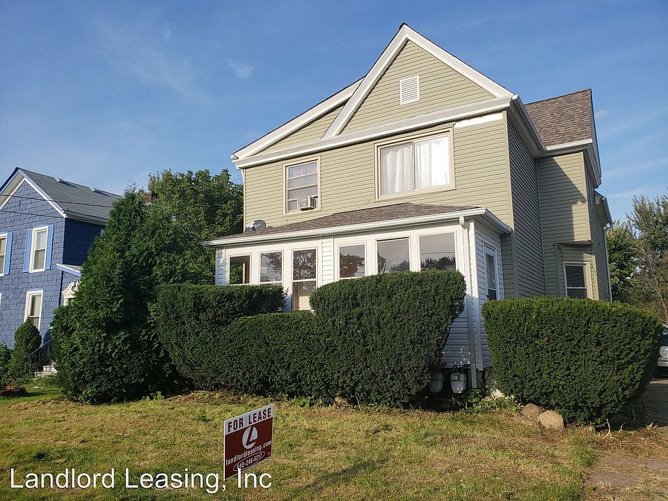 1st image of 837 Lake Ave