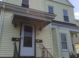 31 Bond St, Somerville, MA 02145