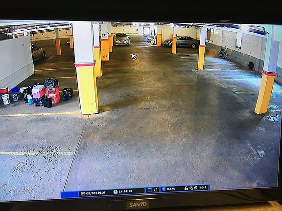 4th image of 12031 Edgewater Dr #307
