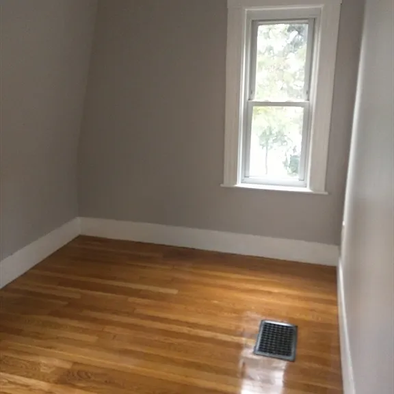 30 Touro Ave #1 — Photo 9