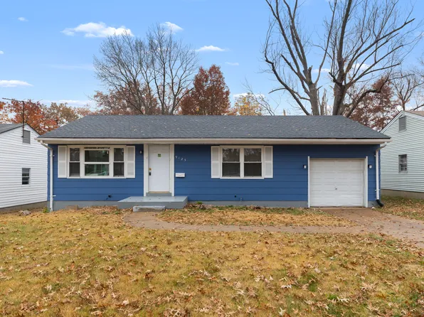 9125 Darnell Pl, Saint Louis, MO 63136