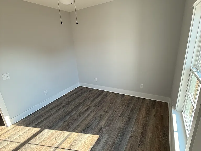 3030 Fincher Dr — Photo 4