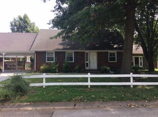 145 Villa Dr, Henderson, KY 42420