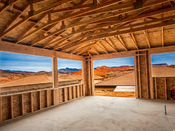 718 N 3025 W, Hurricane, UT 84737