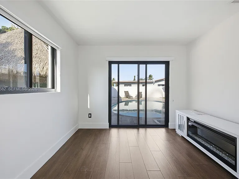 1415 W Camino Real #1415 — Photo 9
