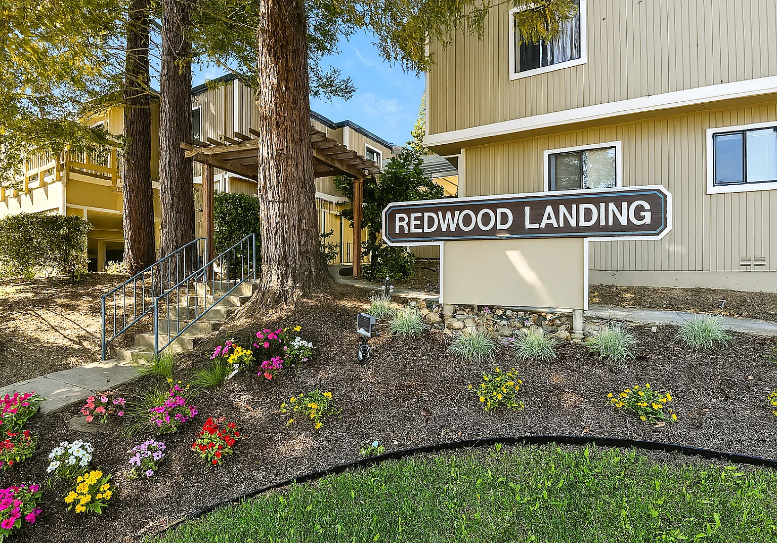 Redwood Landing — Photo 2