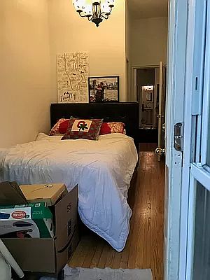 4th image of 521 E 81st St APT 1C