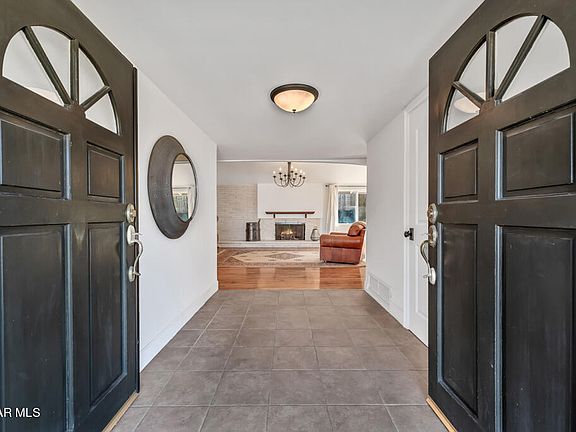 3rd image of 306 Bedford Pl
