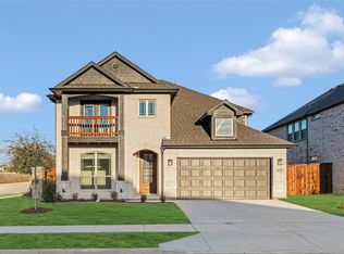 8732 Landergin Mesa Dr, Fort Worth, TX 76131