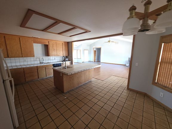 4th image of 27650 N Sowles Rd