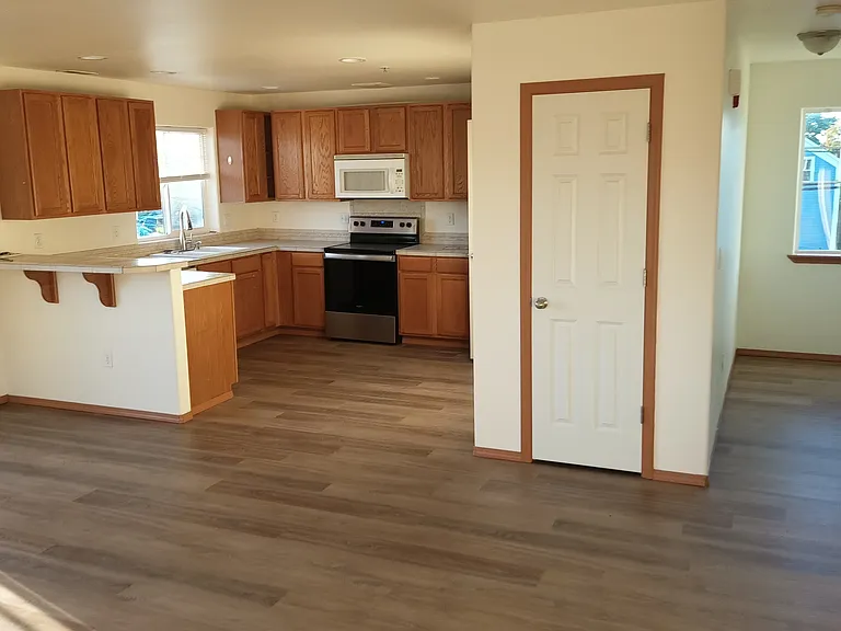2306 Wetmore Ave #C — Photo 4