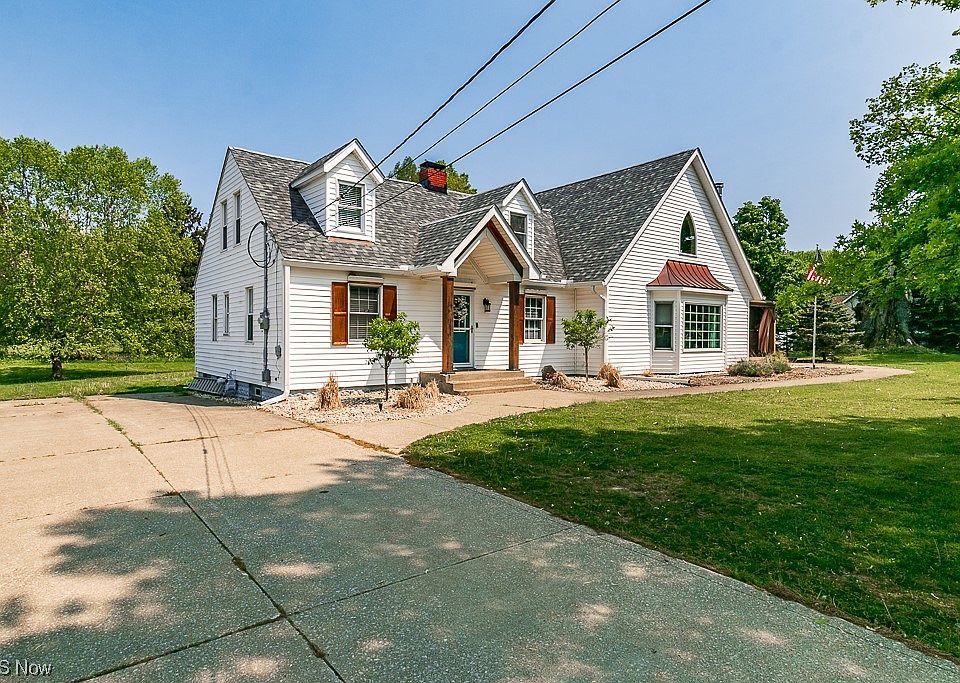 2755 Oak St, Willoughby Hills, OH 44094 Zillow