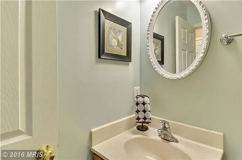 Thumbnail 17