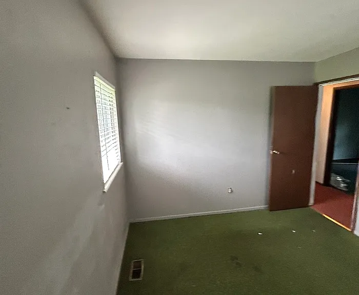 303 Wilson Park Ln — Photo 18