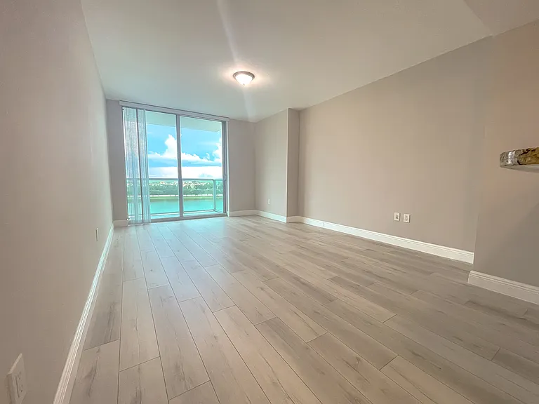 2681 N Flamingo Rd #902S — Photo 6