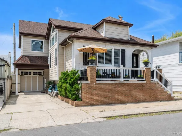 125 Taft Avenue, Long Beach, NY 11561