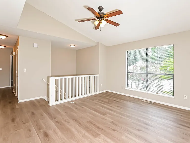 3592 Riverchase Dr — Photo 5