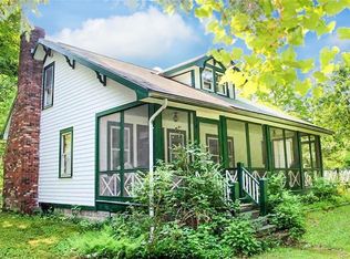 544 Manorville Rd, Saugerties, NY 12477