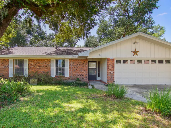 624 Old Hickory St, Panama City, FL 32404