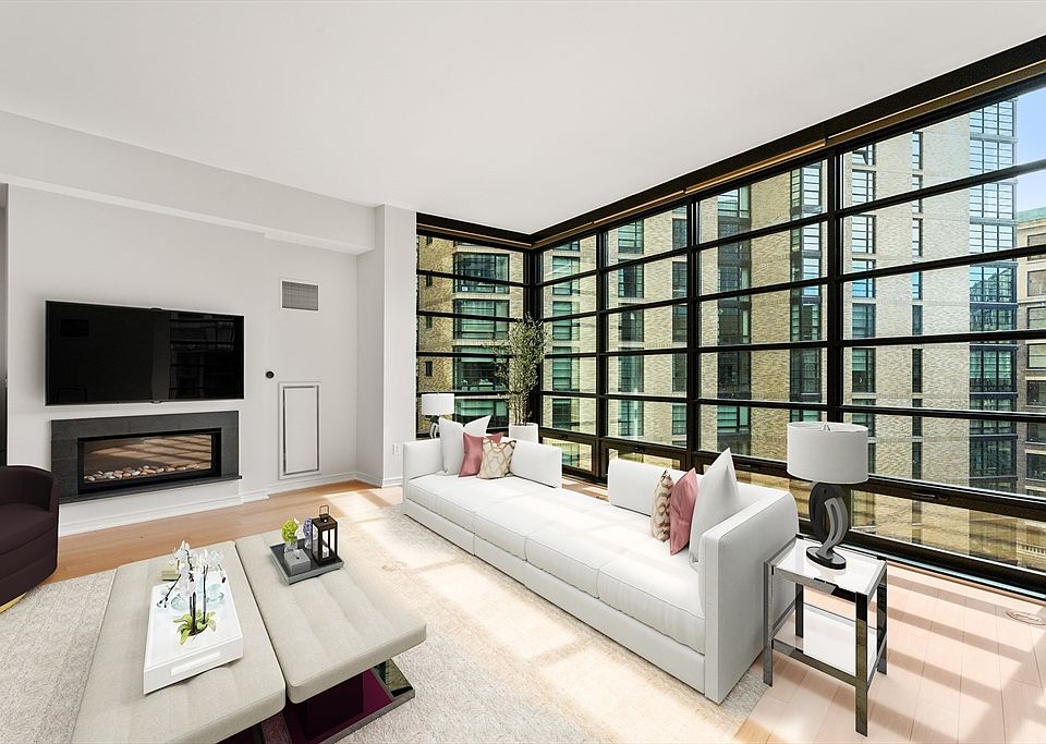 1st image of 580 Washington St #8C