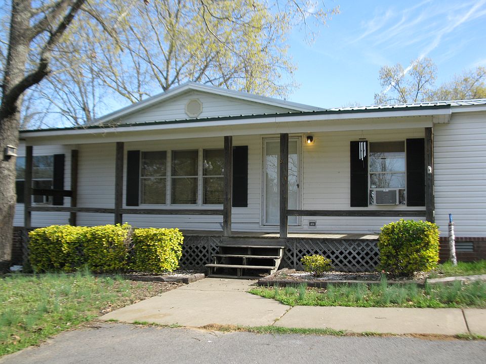 2nd image of 122 Beaverfork Rd