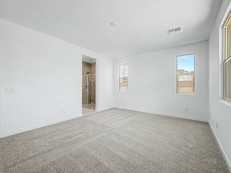 5330 W Harmont Dr — Photo 18