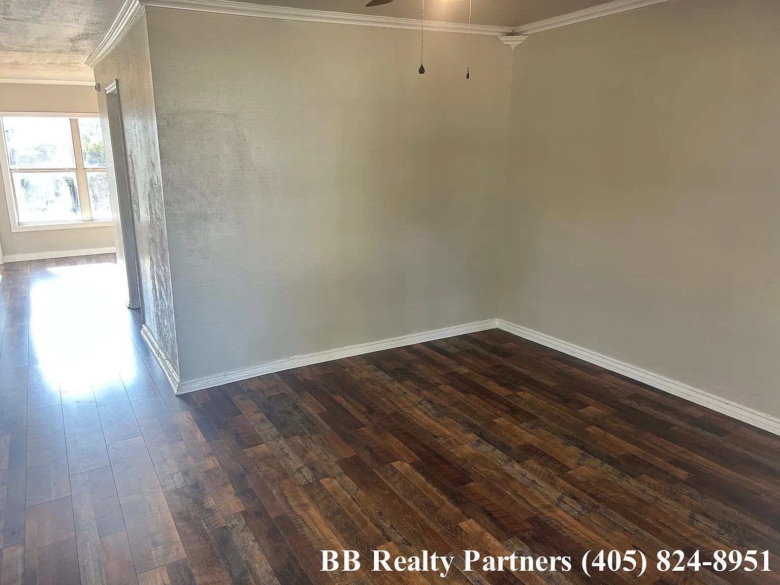 3 bed, 1100 sqft, $1,345 — Photo 2