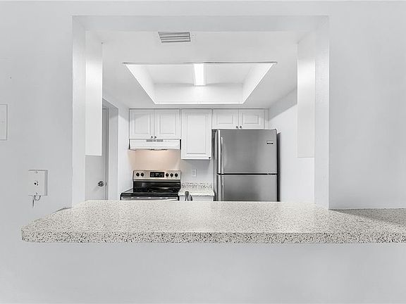 4th image of 3704 Broadway APT 110
