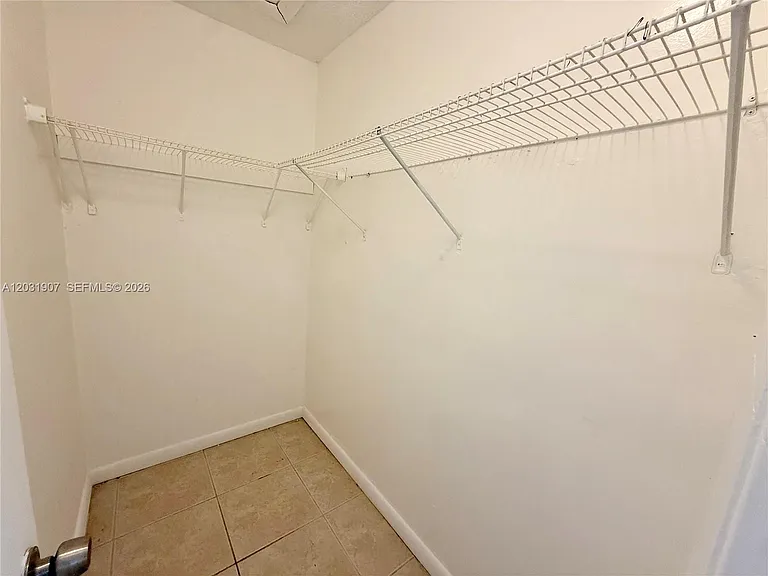 2410 NW 52nd Ave #2410 — Photo 15