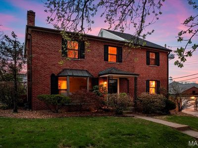 8024 Walinca Ter, Saint Louis, MO, 63105
