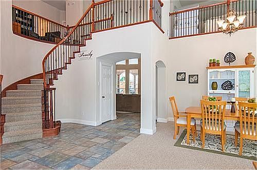 2nd image of 1112 Arbor Park Dr