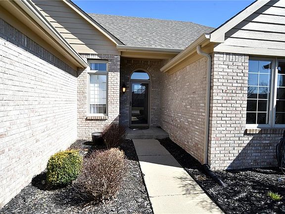 2nd image of 1123 Brookway Dr