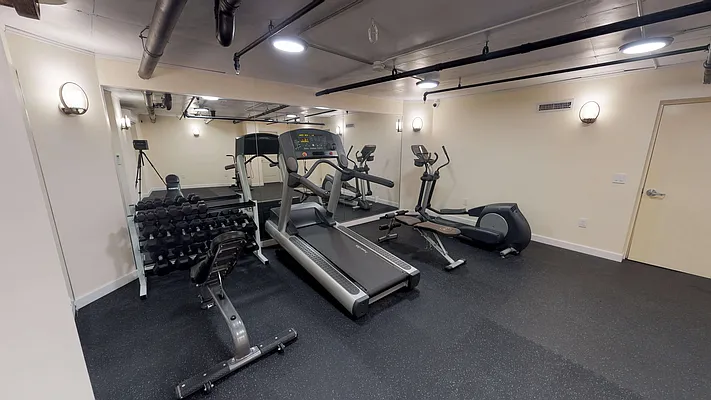 Rented by Metro Garden Realty NYC | media 47