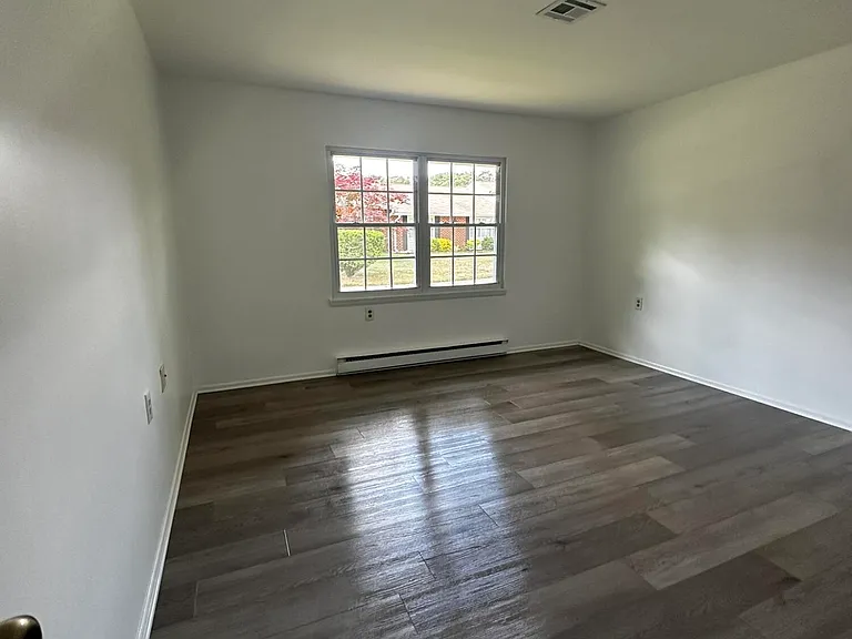 1042 Aberdeen Dr #1042B — Photo 7
