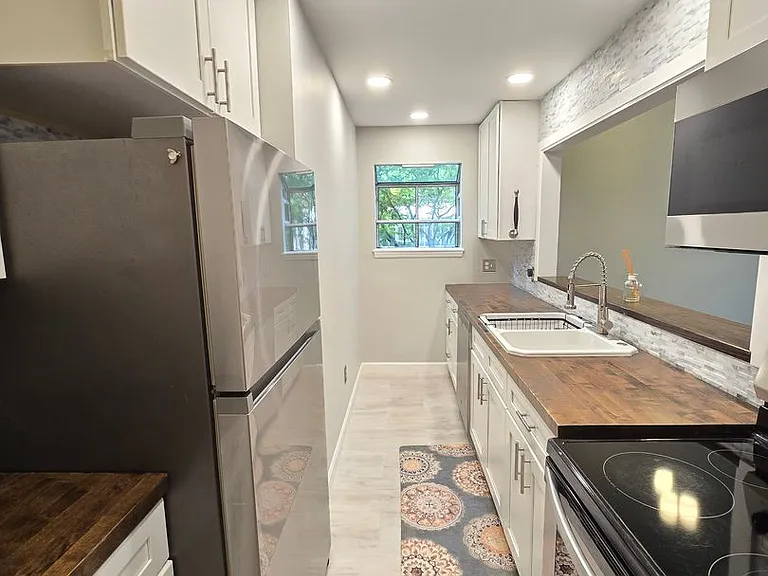 106 Hillsdale Dr — Photo 7