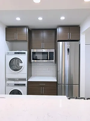 Rented by Uptown Flats LLC | media 18