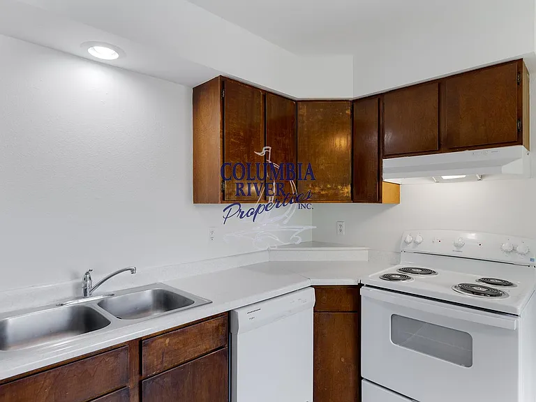 1154 10th Ave #4 — Photo 16