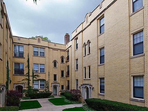 3rd image of 504 S Cuyler Ave APT 5